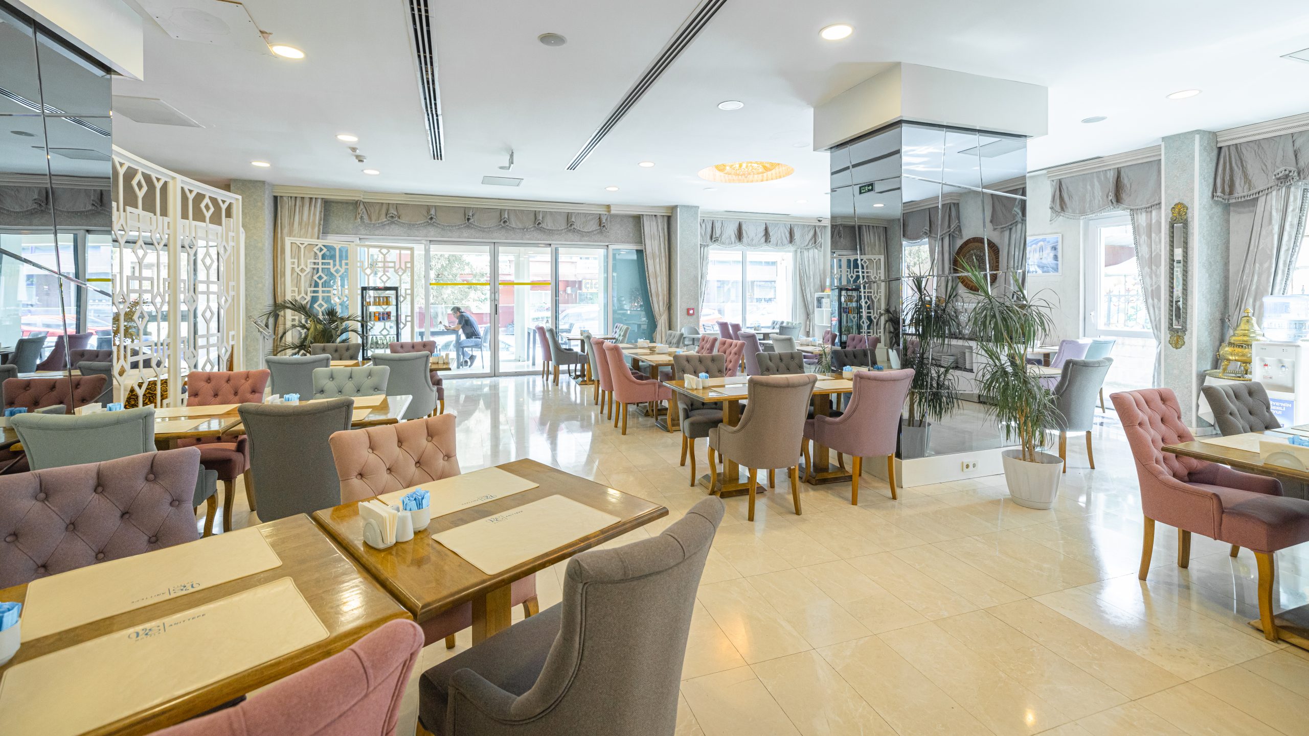 Zengin Açık Büfe Kahvaltısı